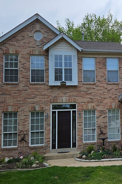 The Woodlands Home Exterior Painting Before 01 - 400x600