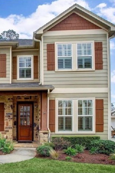 The Woodlands Home Exterior Painting Before 02 - 400x600